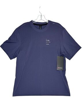 Lululemon Zeroed In Graphic Shirt Mens Medium Nightfall Purple Short Sleeve NWT